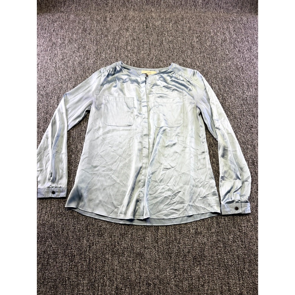 Ann Taylor LOFT Blouse Top Womens Medium Gray Outdoor Long Sleeve Chest Pockets